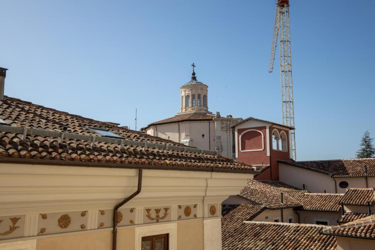 Dimora Manieri Appartement LʼAquila Buitenkant foto